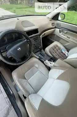 Volvo S80 2002