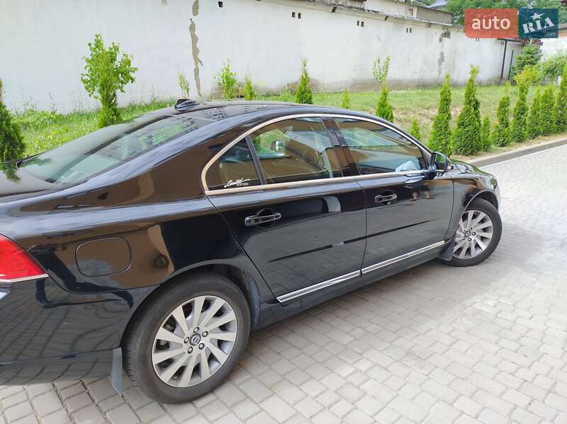 Седан Volvo S80 2013 в Львові
