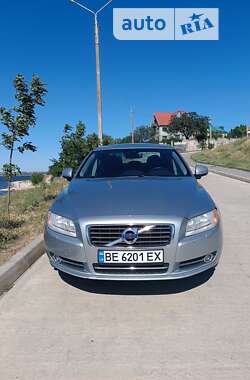 Седан Volvo S80 2011 в Николаеве