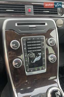 Седан Volvo S80 2015 в Львові фото 13 Седан Volvo S80 2015 в Львові