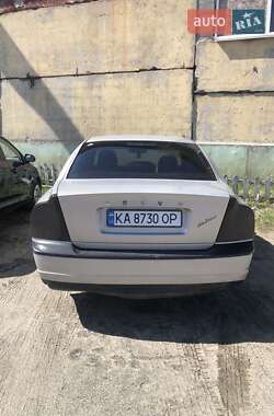 Седан Volvo S80 1999 в 