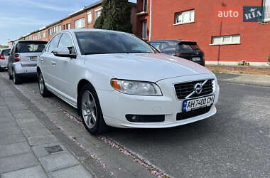 Седан Volvo S80 2011 в Львове