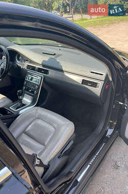 Седан Volvo S80 2010 в 
