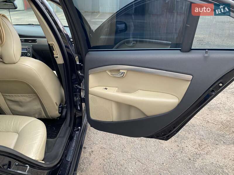 Седан Volvo S80 2008 в Полтаві