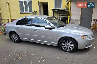 Седан Volvo S80 2011 в 