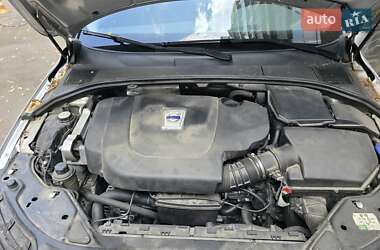 Седан Volvo S80 2011 в 