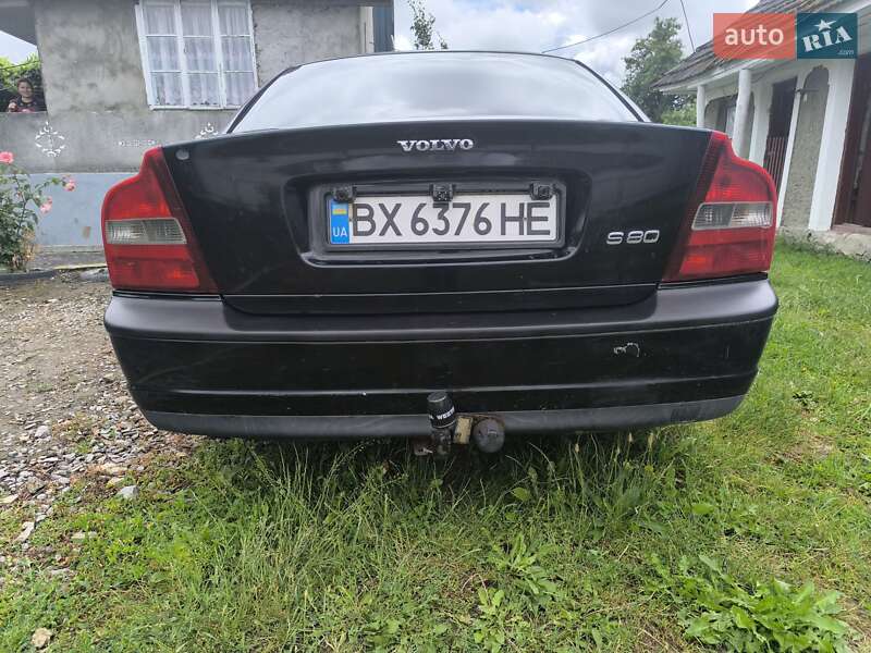 Седан Volvo S80 2000 в Городке