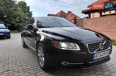Седан Volvo S80 2011 в Ивано-Франковске