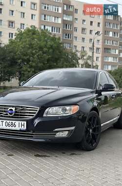 Седан Volvo S80 2013 в Ивано-Франковске