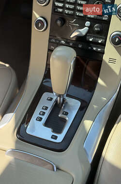 Седан Volvo S80 2010 в 