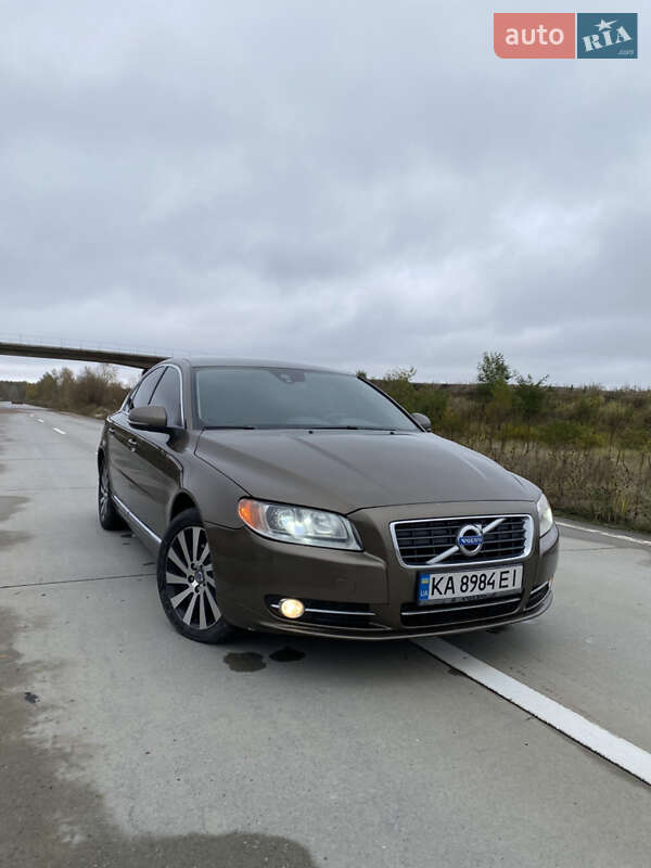 Volvo S80 2012
