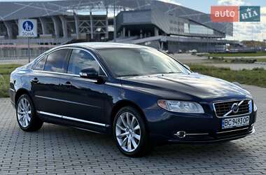 Седан Volvo S80 2010 в Львові