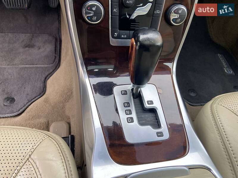 Седан Volvo S80 2012 в Києві