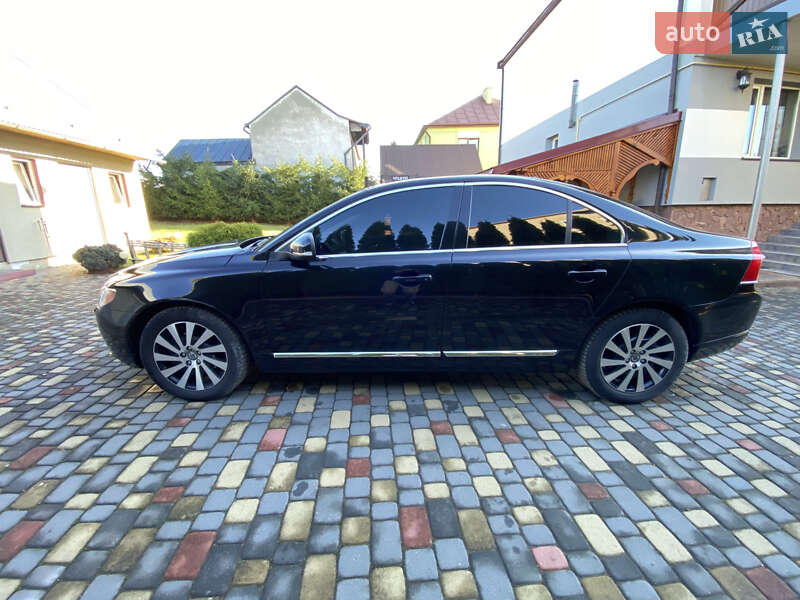 Седан Volvo S80 2012 в Львові