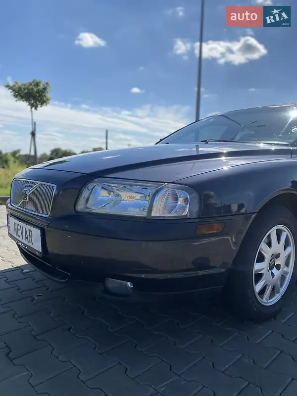 Volvo S80 2001