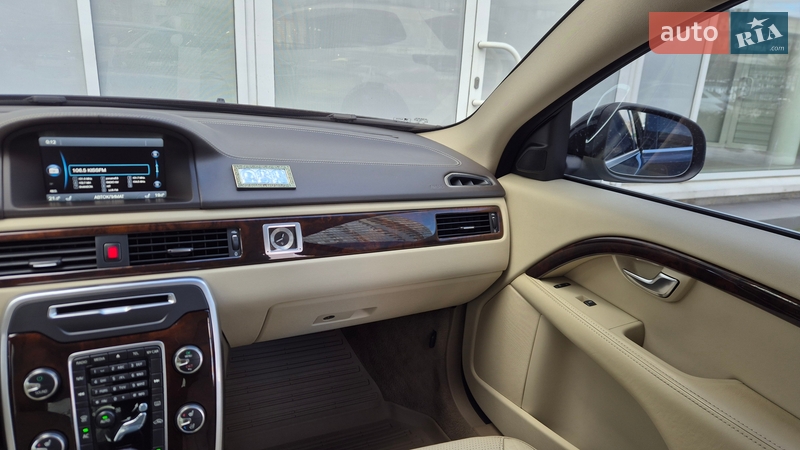 Седан Volvo S80 2013 в Києві