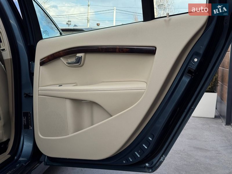 Седан Volvo S80 2012 в Рівному фото 60 Седан Volvo S80 2012 в Рівному