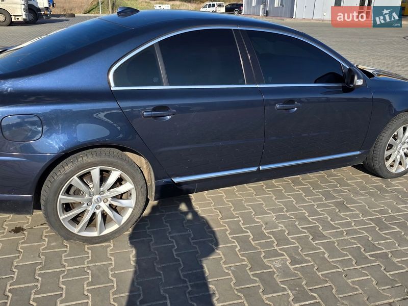 Седан Volvo S80 2010 в Горохове