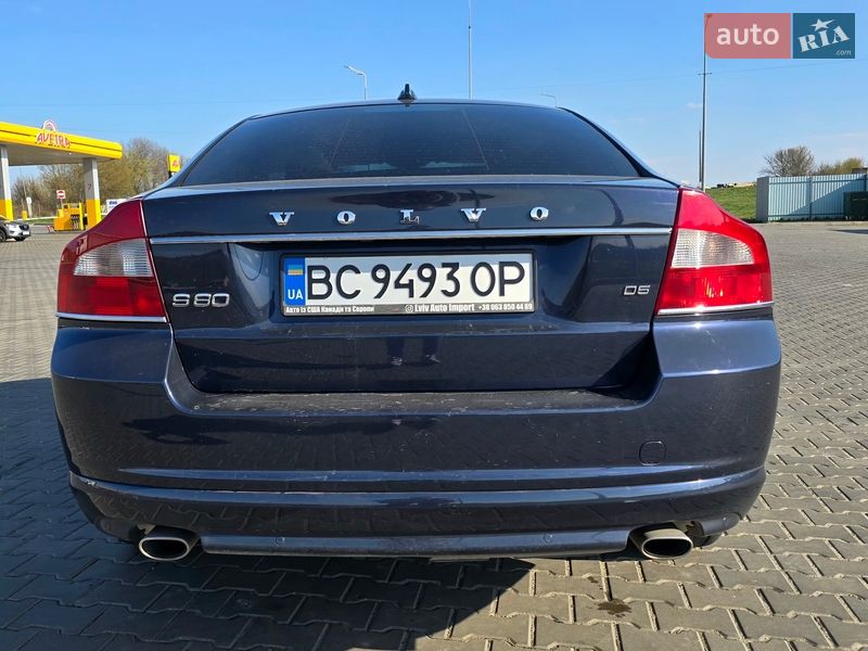 Седан Volvo S80 2010 в Горохове