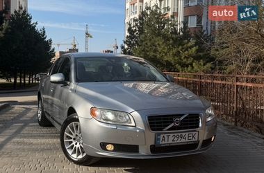 Седан Volvo S80 2012 в Ивано-Франковске