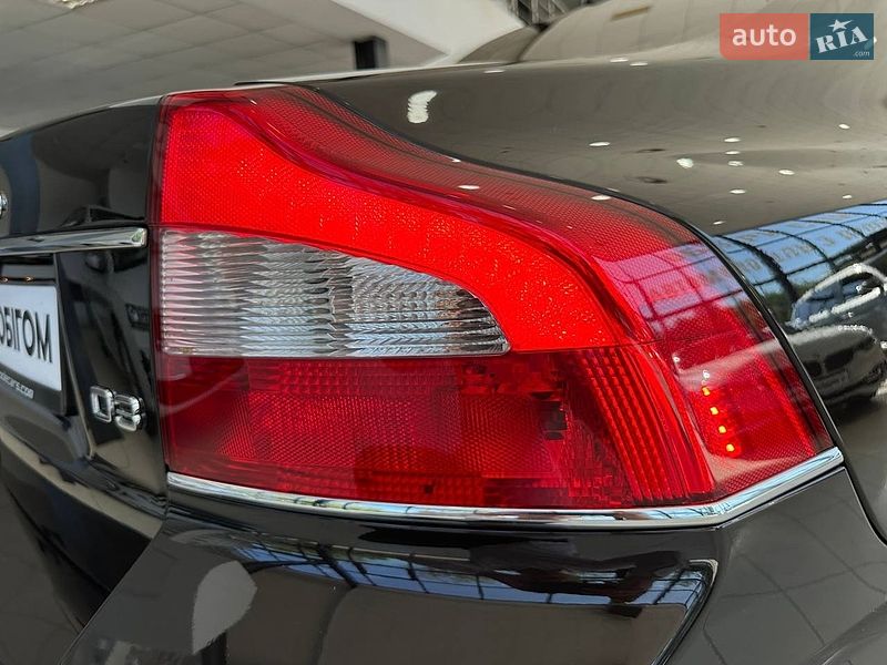 Седан Volvo S80 2012 в Виннице