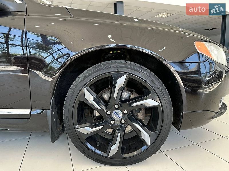 Седан Volvo S80 2012 в Виннице