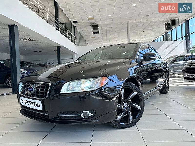 Седан Volvo S80 2012 в Виннице