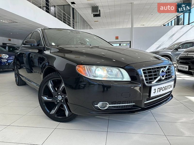 Седан Volvo S80 2012 в Виннице