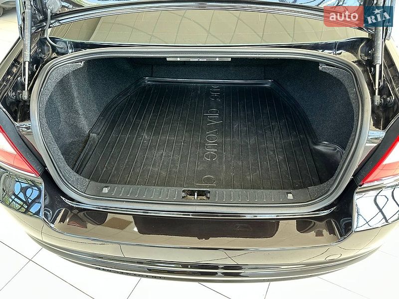 Седан Volvo S80 2012 в Виннице