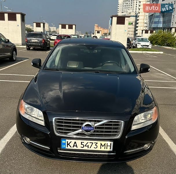Volvo S80, фото из объявления