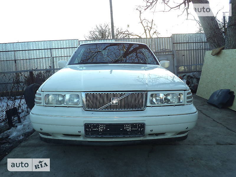 Volvo S90 1997 года