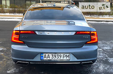 Седан Volvo S90 2017 в Киеве