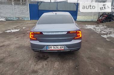 Седан Volvo S90 2018 в Києві