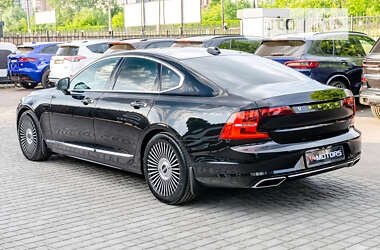 Седан Volvo S90 2019 в 
