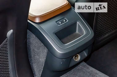 Седан Volvo S90 2019 в 