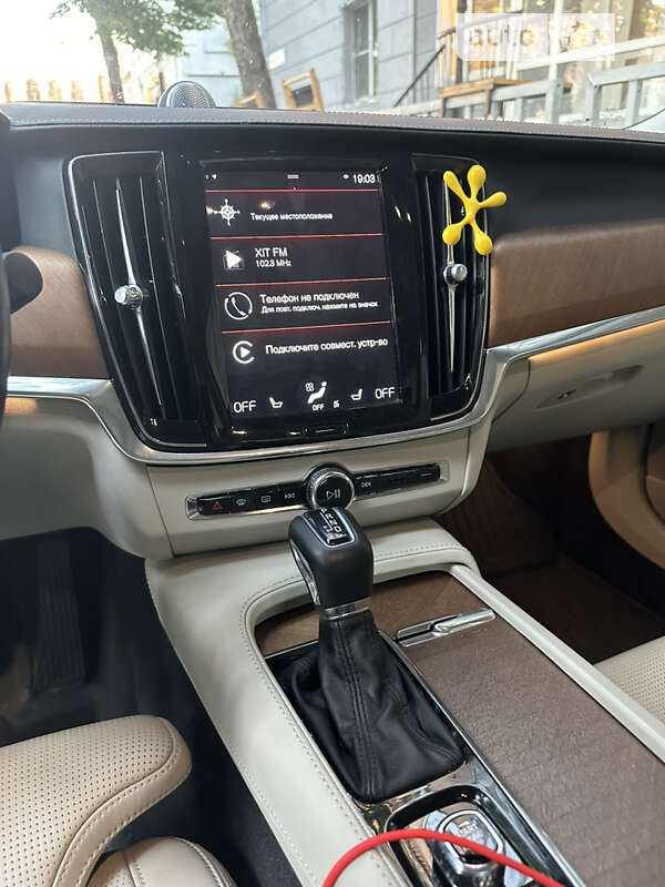 Седан Volvo S90 2017 в Полтаве