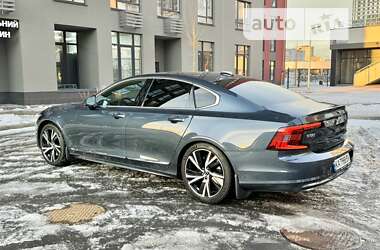 Седан Volvo S90 2020 в 