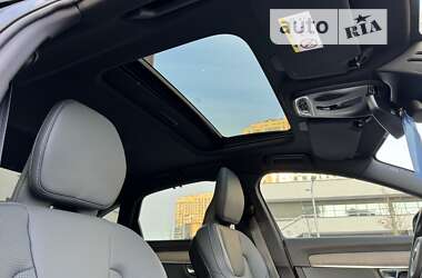 Седан Volvo S90 2020 в 