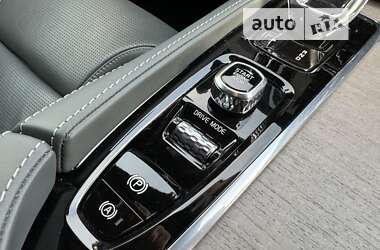 Седан Volvo S90 2020 в 