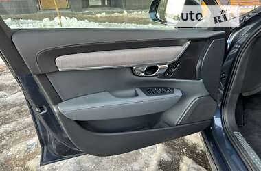 Седан Volvo S90 2020 в 