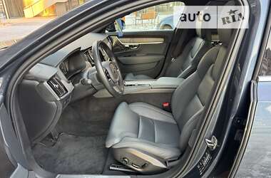 Седан Volvo S90 2020 в 