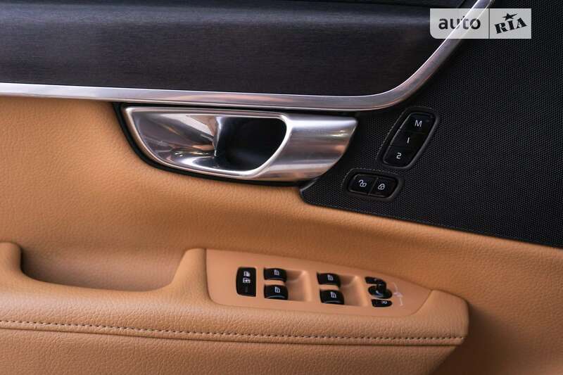 Седан Volvo S90 2016 в Хмельницком фото 59 Седан Volvo S90 2016 в Хмельницком