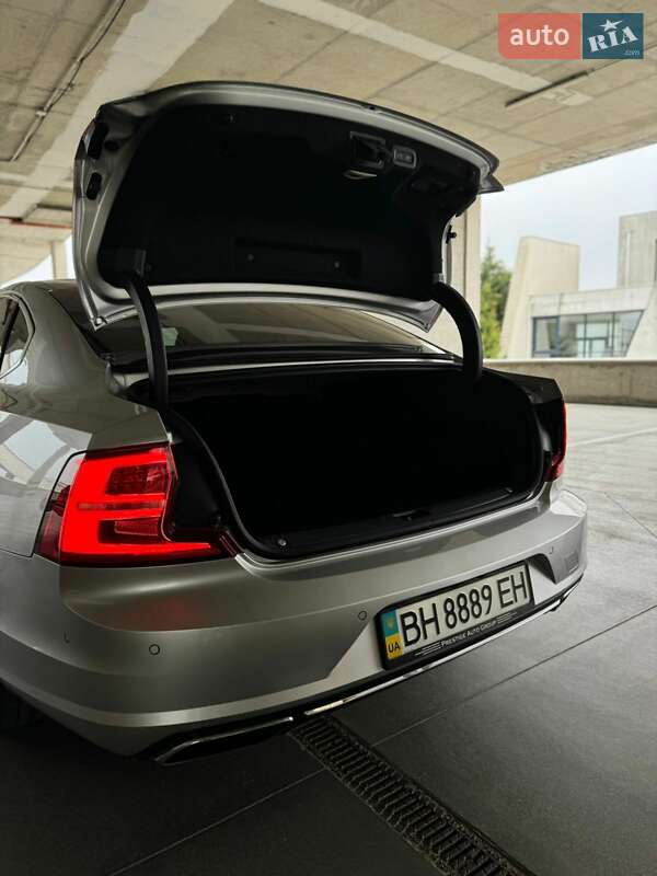 Седан Volvo S90 2017 в Одессе