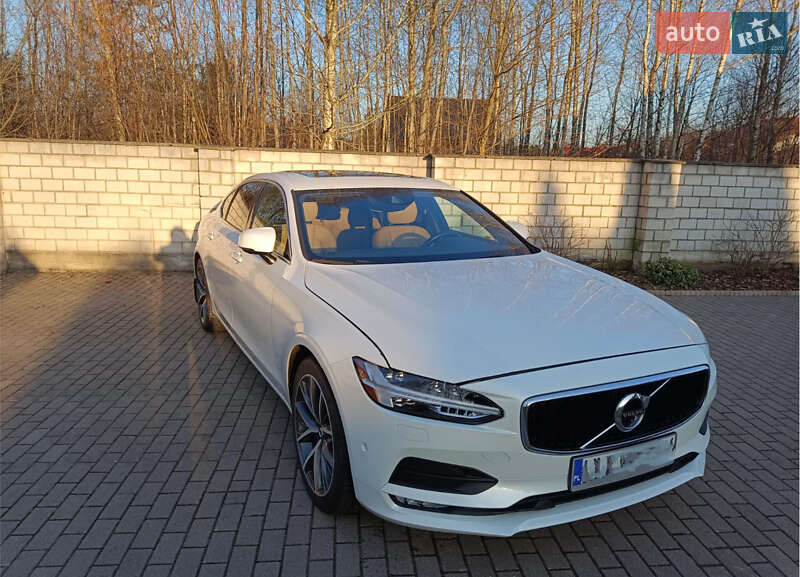 Седан Volvo S90 2017 в Львове