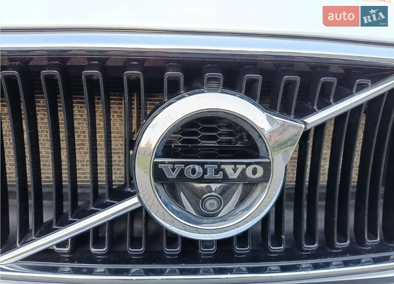 Седан Volvo S90 2017 в Львове