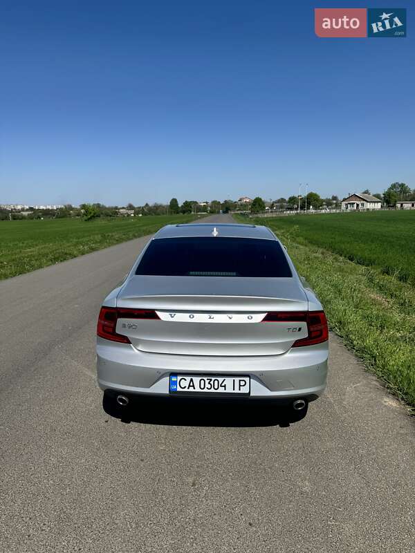Седан Volvo S90 2017 в 