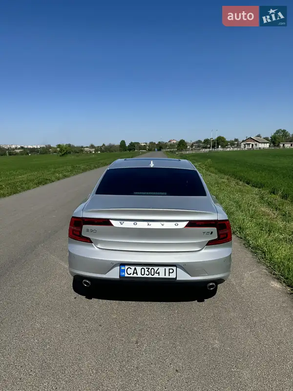 Седан Volvo S90 2017 в 