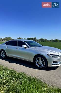 Седан Volvo S90 2017 в Смеле