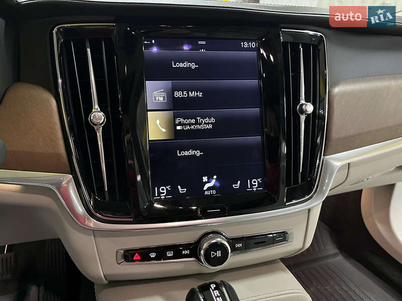 Седан Volvo S90 2016 в Дніпрі