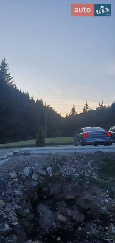 Седан Volvo S90 2018 в Измаиле